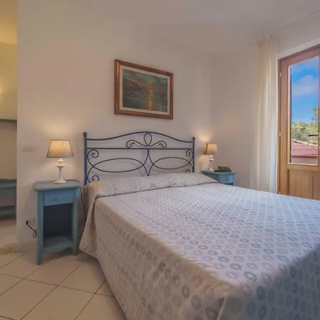 Galli - Wellness & 3* Fetovaia